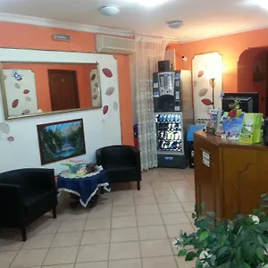 Hotel Roxena House, Roma